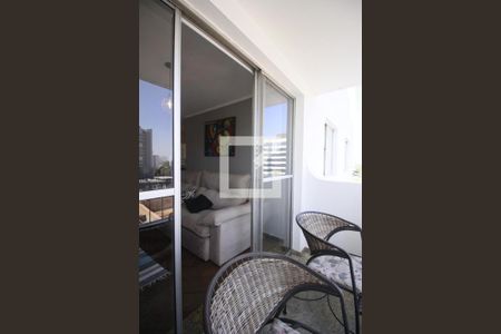 Apartamento à venda com 65m², 2 quartos e 1 vagaVaranda