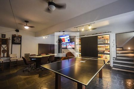 Casa à venda com 620m², 5 quartos e 5 vagasSalão de Jogos