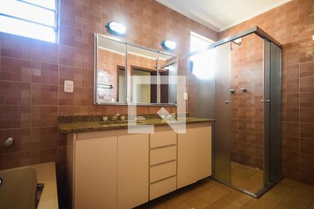 Casa à venda com 620m², 5 quartos e 5 vagasBanheiro