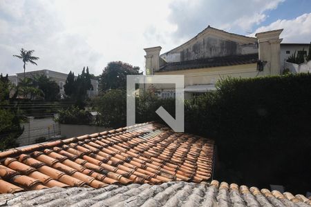 Casa à venda com 620m², 5 quartos e 5 vagasVista da Suíte 2