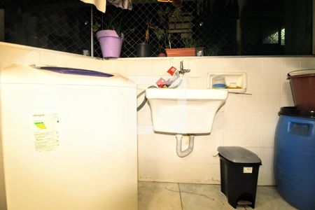 Apartamento à venda com 110m², 3 quartos e 1 vagaÁrea de Serviço