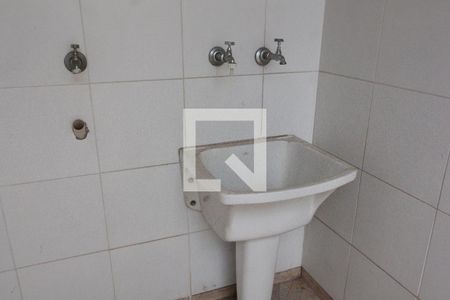 Casa à venda com 200m², 3 quartos e 4 vagas Casa à venda com 200m², 3 quartos e 4 vagasÁrea de serviço