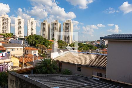 Casa à venda com 200m², 3 quartos e 4 vagas Casa à venda com 200m², 3 quartos e 4 vagasQuarto 2