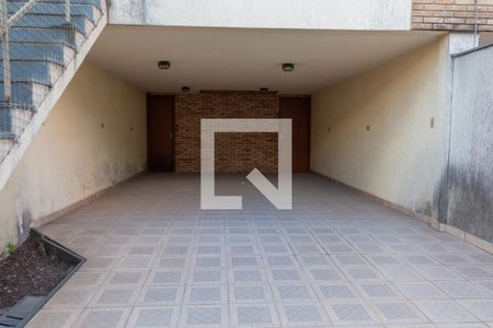 Casa à venda com 200m², 3 quartos e 4 vagas Casa à venda com 200m², 3 quartos e 4 vagasÁrea externa