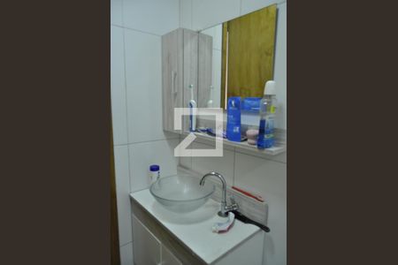 Casa à venda com 87m², 3 quartos e 1 vagaBanheiro