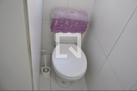 Casa à venda com 87m², 3 quartos e 1 vagaBanheiro