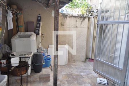 Casa à venda com 87m², 3 quartos e 1 vagaArea externa