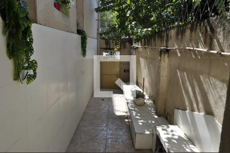 Casa à venda com 87m², 3 quartos e 1 vagaArea externa
