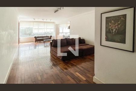 Apartamento à venda com 3 quartos, 174m² em Cerqueira César, São Paulo
