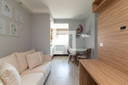 Sala de Estar de apartamento para alugar com 1 quarto, 30m² em Santa Teresinha, São Paulo