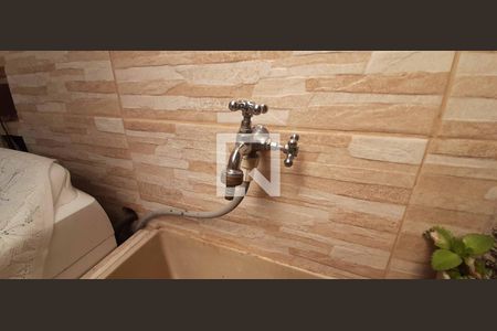 Casa à venda com 169m², 4 quartos e 2 vagas Casa à venda com 169m², 4 quartos e 2 vagasÁrea de Serviço