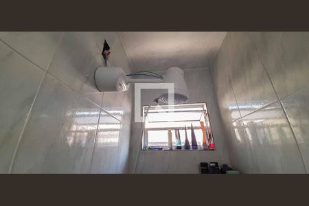 Casa à venda com 169m², 4 quartos e 2 vagas Casa à venda com 169m², 4 quartos e 2 vagasBanheiro Social