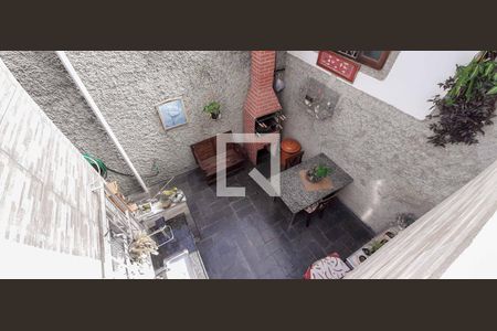 Casa à venda com 169m², 4 quartos e 2 vagas Casa à venda com 169m², 4 quartos e 2 vagasVista da Suíte