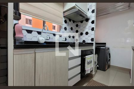 Apartamento à venda com 54m², 2 quartos e 1 vaga Apartamento à venda com 54m², 2 quartos e 1 vagaCozinha