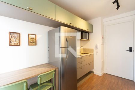 Sala/Cozinha de apartamento para alugar com 1 quarto, 26m² em Vila Nova Conceição, São Paulo
