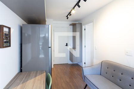 Sala/Cozinha de apartamento para alugar com 1 quarto, 26m² em Vila Nova Conceição, São Paulo