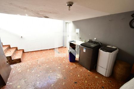 Casa à venda com 260m², 4 quartos e 1 vagaÁrea de Serviço Edícula