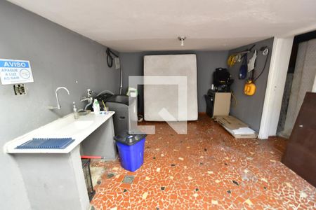 Casa à venda com 260m², 4 quartos e 1 vagaÁrea de Serviço Edícula