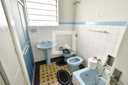 Casa à venda com 260m², 4 quartos e 1 vagaBanheiro 2