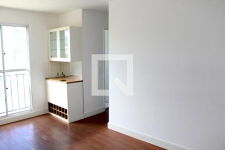Sala de apartamento para alugar com 2 quartos, 45m² em Jardim da Gloria, Cotia
