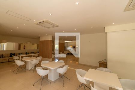 Apartamento à venda com 189m², 4 quartos e 3 vagasÁrea comum - Salão de festas