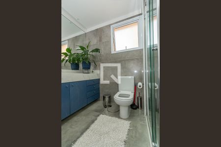 Apartamento à venda com 189m², 4 quartos e 3 vagasBanheiro da Suíte 2