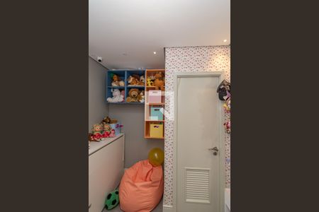 Apartamento à venda com 189m², 4 quartos e 3 vagasQuarto