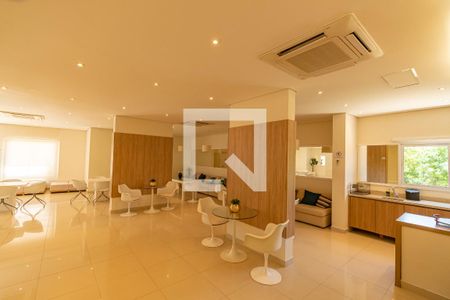 Apartamento à venda com 189m², 4 quartos e 3 vagasÁrea comum - Salão de festas