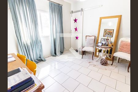 Casa à venda com 150m², 5 quartos e 1 vaga Casa à venda com 150m², 5 quartos e 1 vagaQuarto - Casa 2