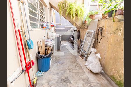 Casa à venda com 150m², 5 quartos e 1 vaga Casa à venda com 150m², 5 quartos e 1 vagaÁrea de Serviço