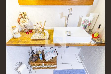 Casa à venda com 150m², 5 quartos e 1 vaga Casa à venda com 150m², 5 quartos e 1 vagaBanheiro 1 - Casa 2