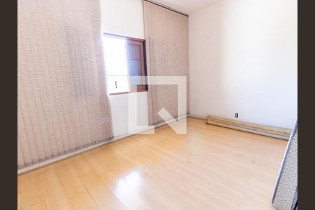 Casa à venda com 150m², 5 quartos e 1 vaga Casa à venda com 150m², 5 quartos e 1 vagaQuarto 2