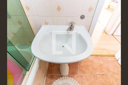 Casa à venda com 150m², 5 quartos e 1 vaga Casa à venda com 150m², 5 quartos e 1 vagaBanheiro 1