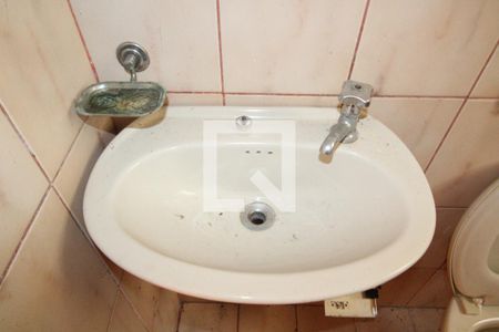 Casa à venda com 150m², 5 quartos e 3 vagasBanheiro de serviço