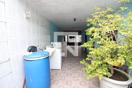 Casa à venda com 300m², 2 quartos e 3 vagasÁrea de Serviço