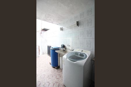 Casa à venda com 300m², 2 quartos e 3 vagasÁrea de Serviço