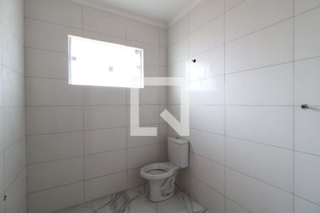 Casa à venda com 156m², 3 quartos e 2 vagasBanheiro