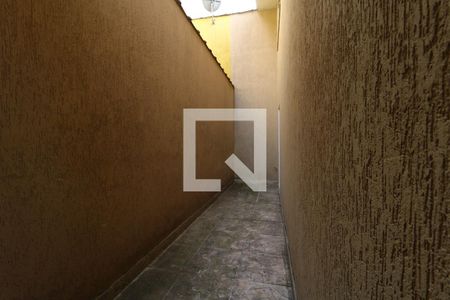 Casa à venda com 156m², 3 quartos e 2 vagasCorredor