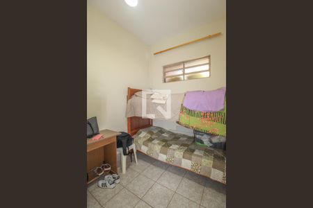 Casa à venda com 525m², 5 quartos e 5 vagas Casa à venda com 525m², 5 quartos e 5 vagasQuarto de Serviço