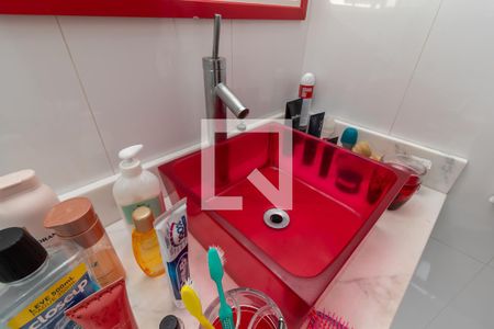 Casa à venda com 220m², 3 quartos e 4 vagasBanheiro da Suíte