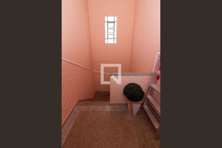 Apartamento à venda com 60m², 2 quartos e sem vaga Apartamento à venda com 60m², 2 quartos e sem vagaEntrada