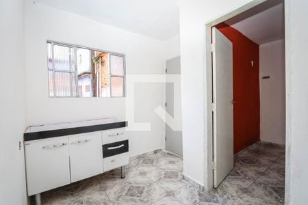 Sala 2 de casa para alugar com 3 quartos, 216m² em Vila Clara, São Paulo