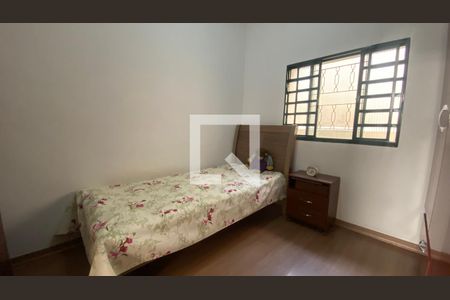 Casa à venda com 400m², 5 quartos e 2 vagasQuarto 3