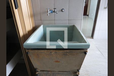 Casa à venda com 200m², 3 quartos e 3 vagasLavanderia - Tanque