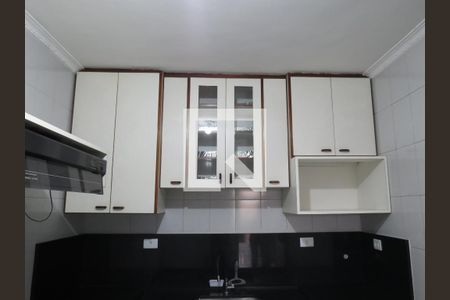 Casa à venda com 200m², 3 quartos e 3 vagasCozinha - Armários