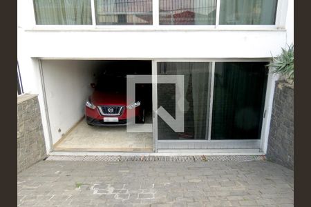 Casa à venda com 200m², 3 quartos e 5 vagasGaragem