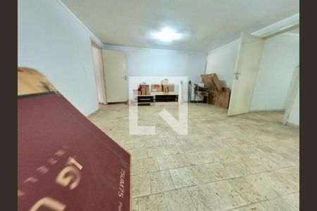 Casa à venda com 200m², 3 quartos e 5 vagasQuarto 5