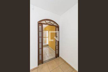 Apartamento para alugar com 130m², 2 quartos e 1 vaga Apartamento para alugar com 130m², 2 quartos e 1 vagaÁrea comum - Entrada do imóvel