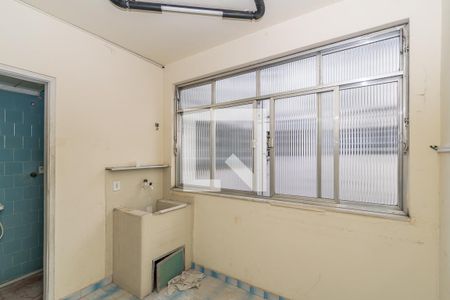 Apartamento para alugar com 130m², 2 quartos e 1 vaga Apartamento para alugar com 130m², 2 quartos e 1 vagaÁrea de Serviço