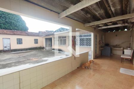 Casa à venda com 500m², 2 quartos e 1 vaga Casa à venda com 500m², 2 quartos e 1 vagaDetalhe da área de serviço